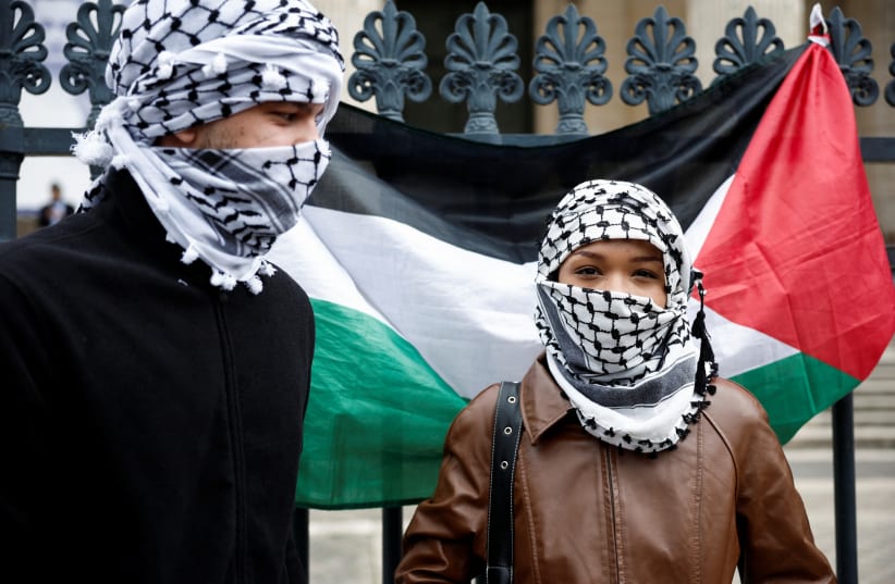 5 Powerful Ways to Show Your Support for Palestine Through Fashion